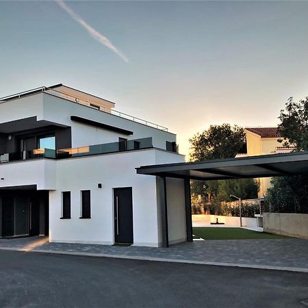 Villa Joka Banjole Buitenkant foto