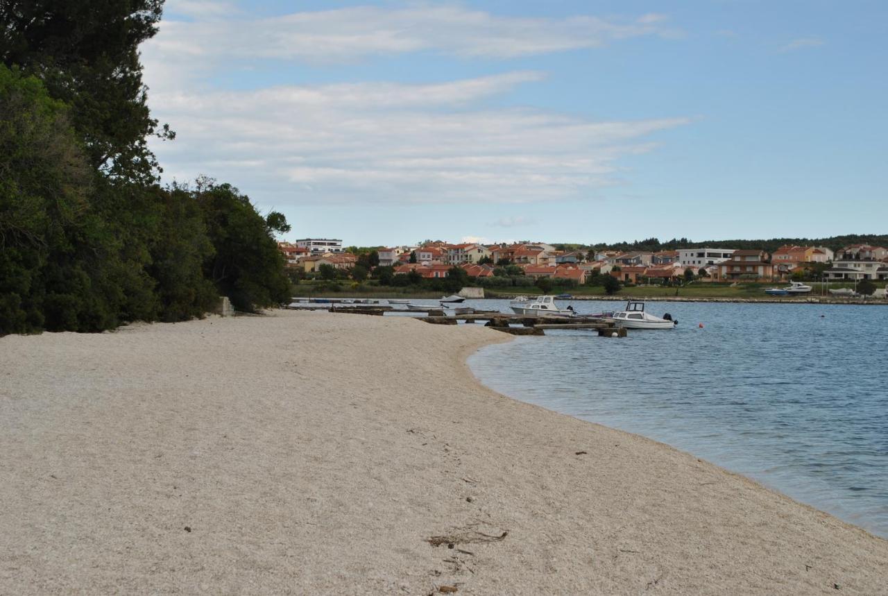 Villa Joka Banjole Buitenkant foto